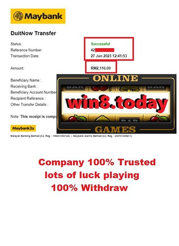 Lucky player celebrating big win on MEGA888